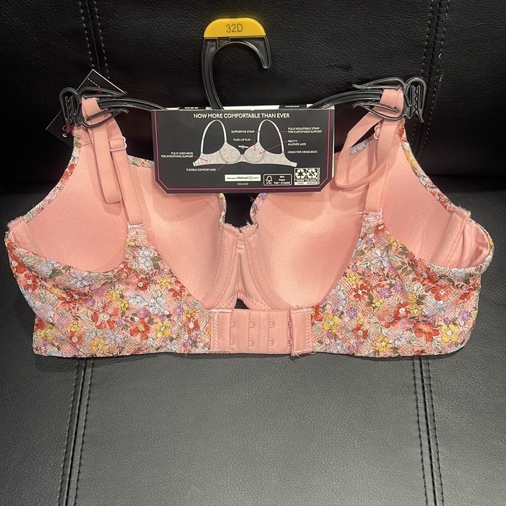 Bras - Picture 5 of 10